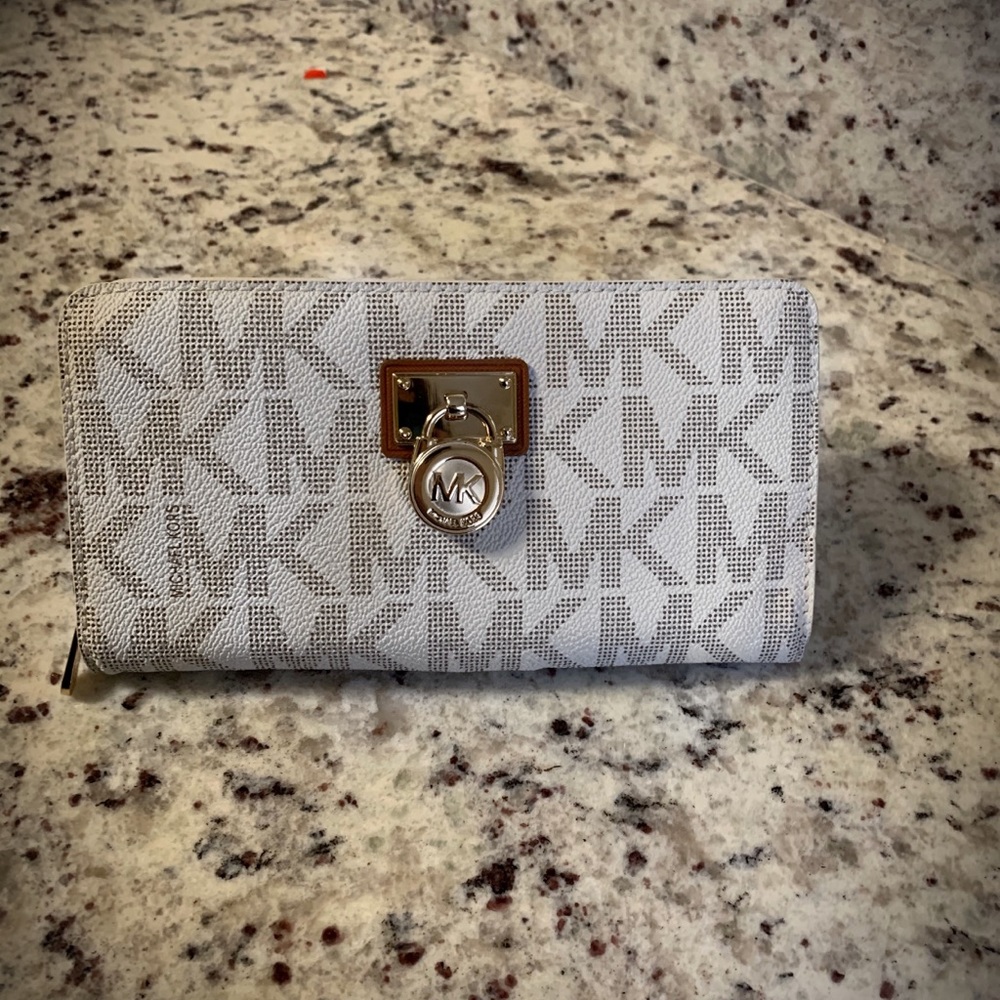 - Michael Kors wallet